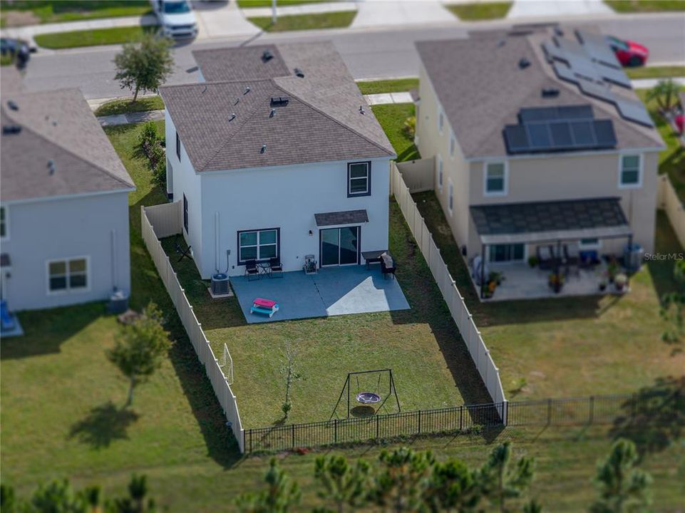 For Sale: $360,000 (4 beds, 2 baths, 2007 Square Feet)