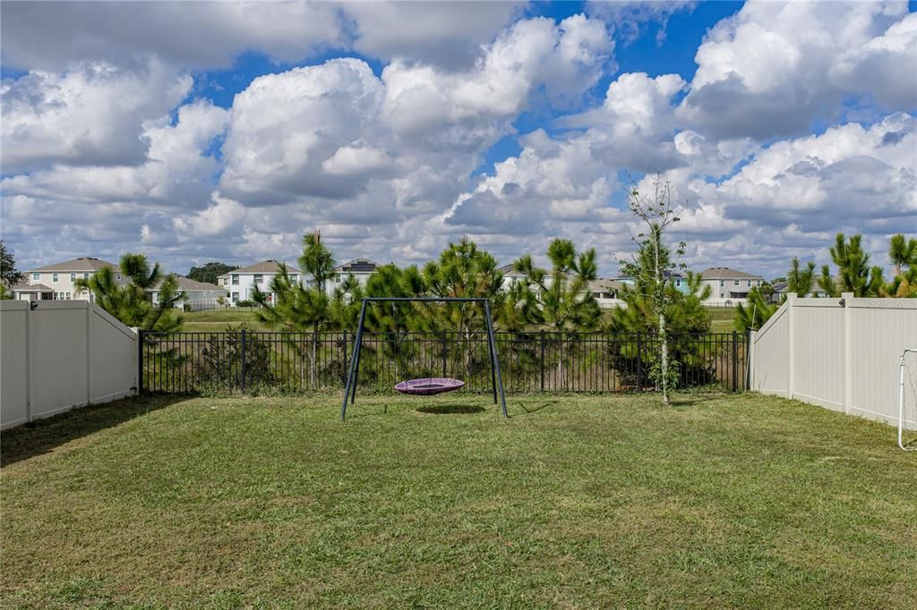 For Sale: $360,000 (4 beds, 2 baths, 2007 Square Feet)