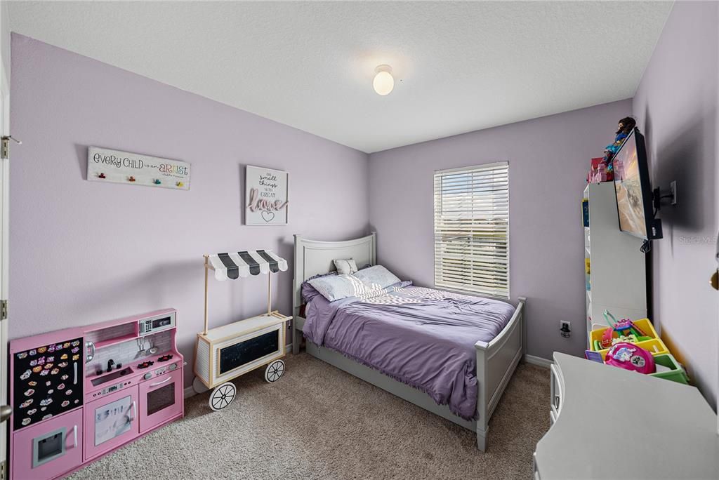 For Sale: $360,000 (4 beds, 2 baths, 2007 Square Feet)