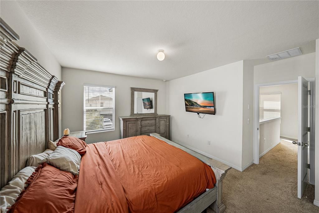 For Sale: $360,000 (4 beds, 2 baths, 2007 Square Feet)