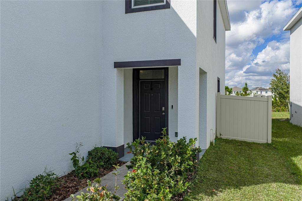 For Sale: $360,000 (4 beds, 2 baths, 2007 Square Feet)