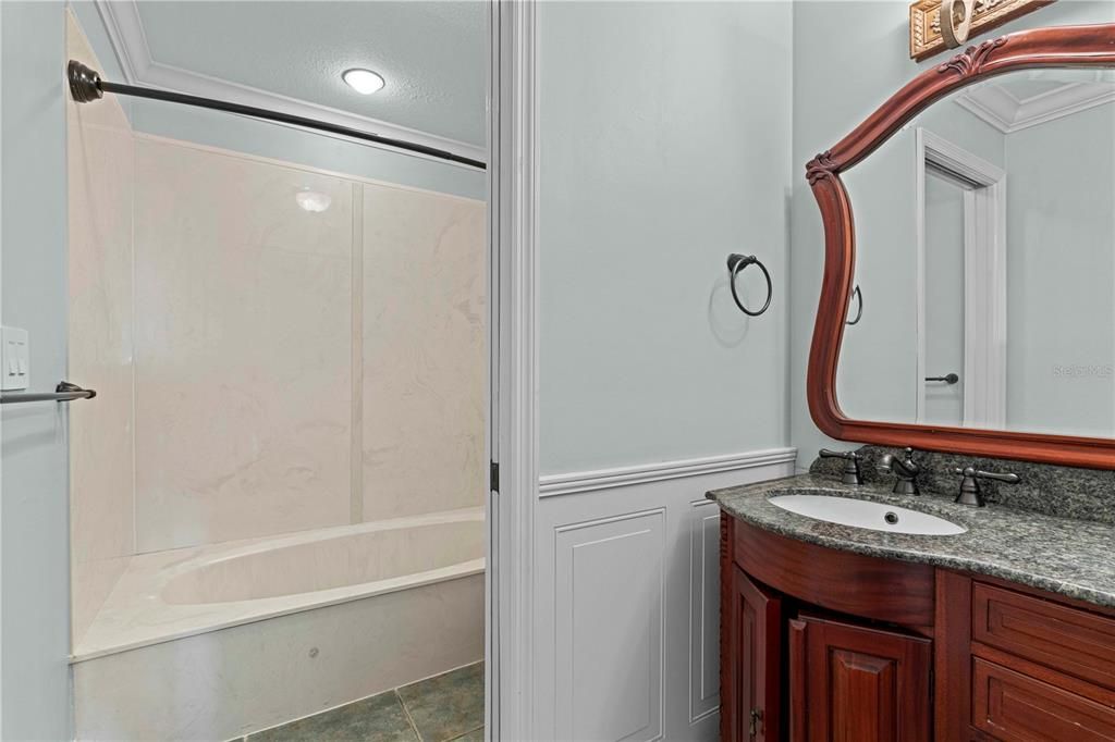 For Sale: $547,000 (3 beds, 2 baths, 2200 Square Feet)