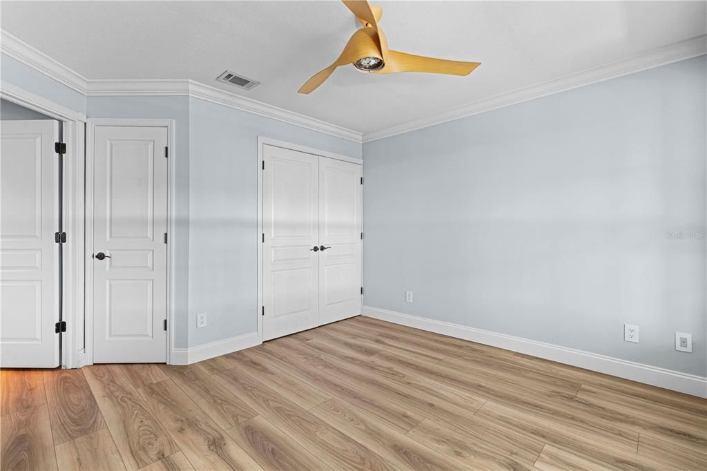 For Sale: $547,000 (3 beds, 2 baths, 2200 Square Feet)