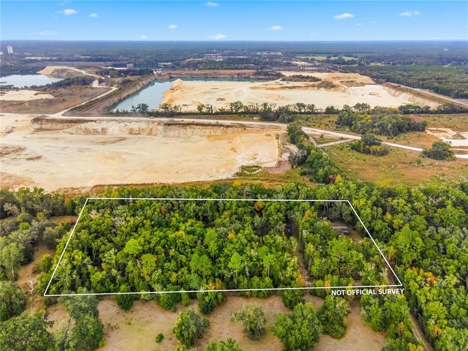 待售: $250,000 (5.00 acres)