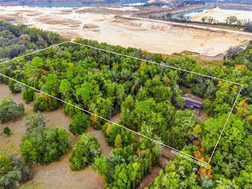 待售: $250,000 (5.00 acres)