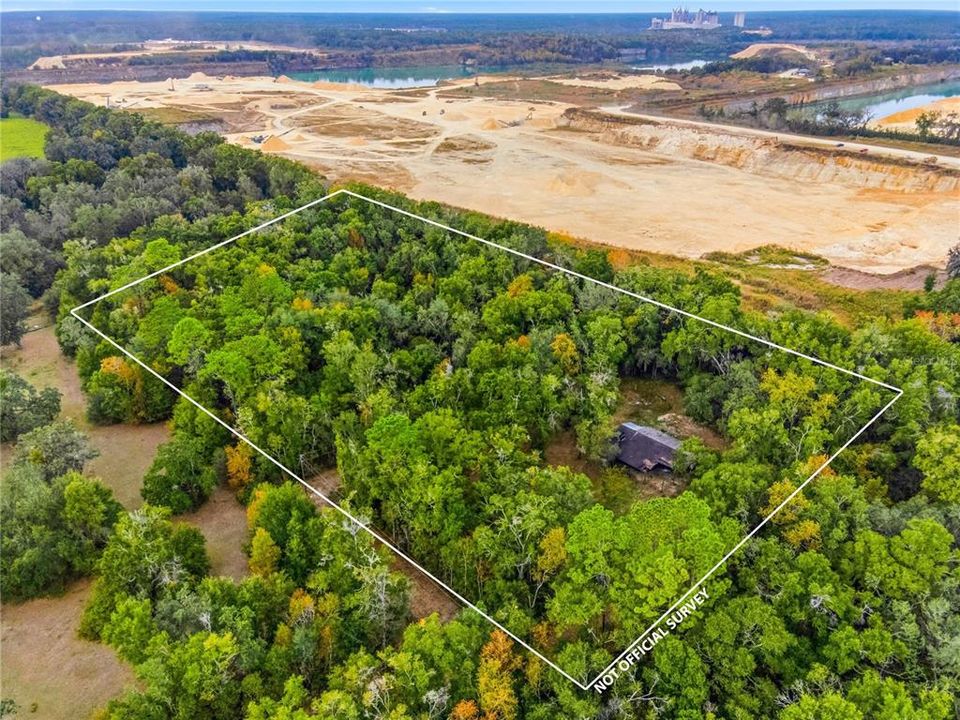 待售: $250,000 (5.00 acres)