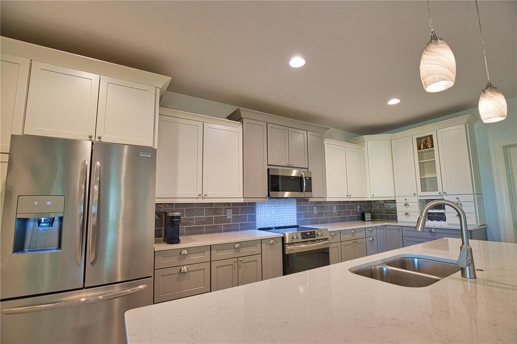 For Sale: $545,000 (3 beds, 2 baths, 2445 Square Feet)