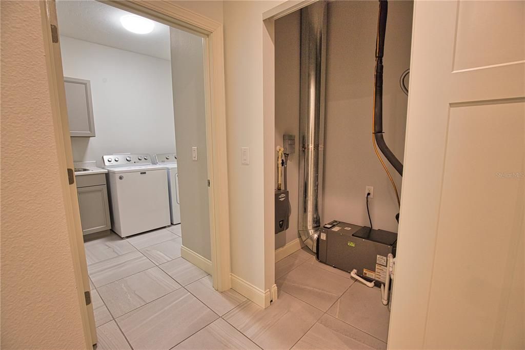 For Sale: $545,000 (3 beds, 2 baths, 2445 Square Feet)