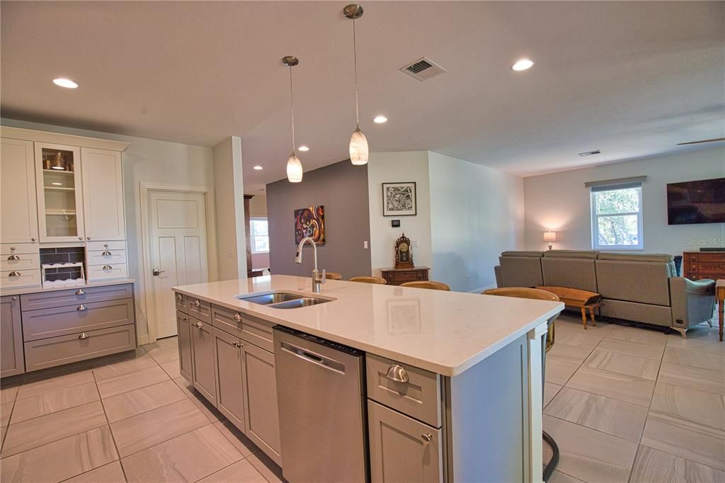 For Sale: $545,000 (3 beds, 2 baths, 2445 Square Feet)