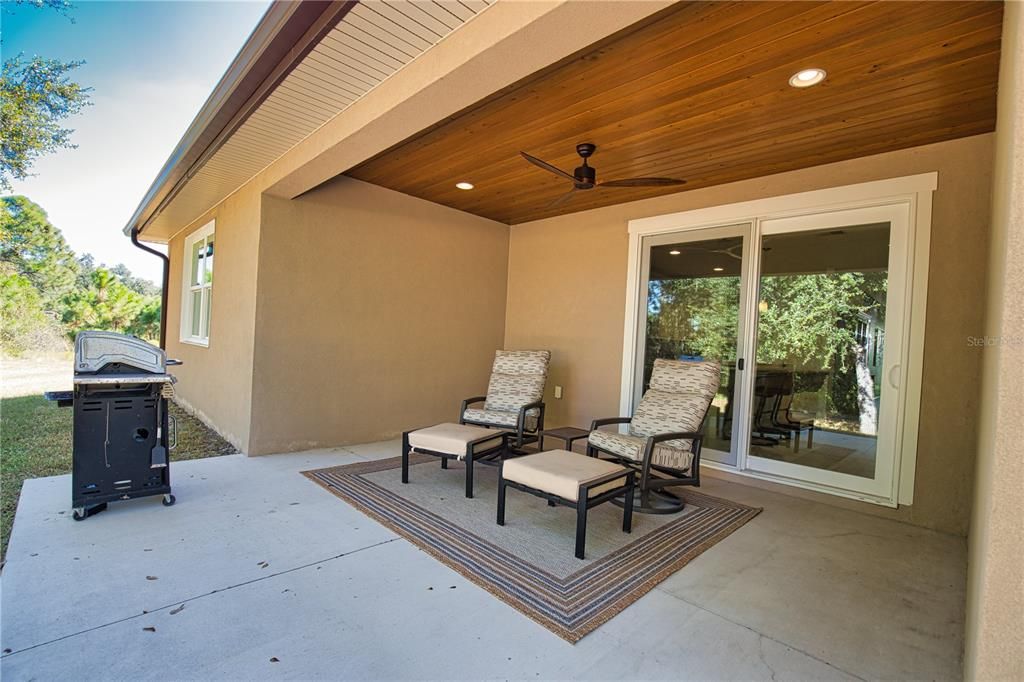 For Sale: $545,000 (3 beds, 2 baths, 2445 Square Feet)