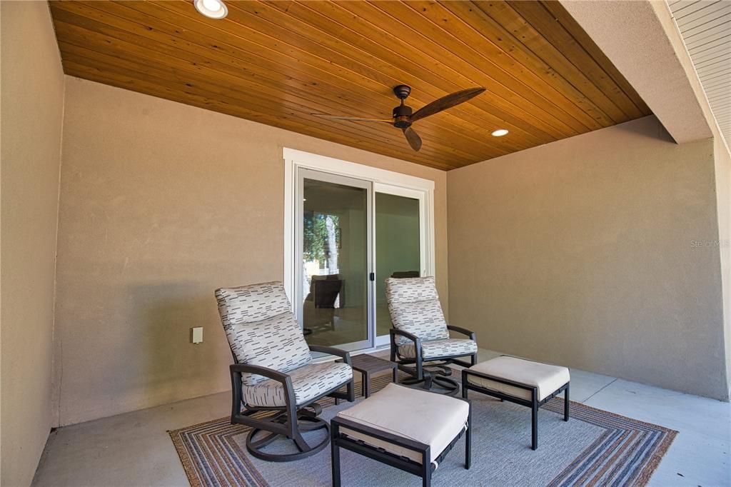 For Sale: $545,000 (3 beds, 2 baths, 2445 Square Feet)