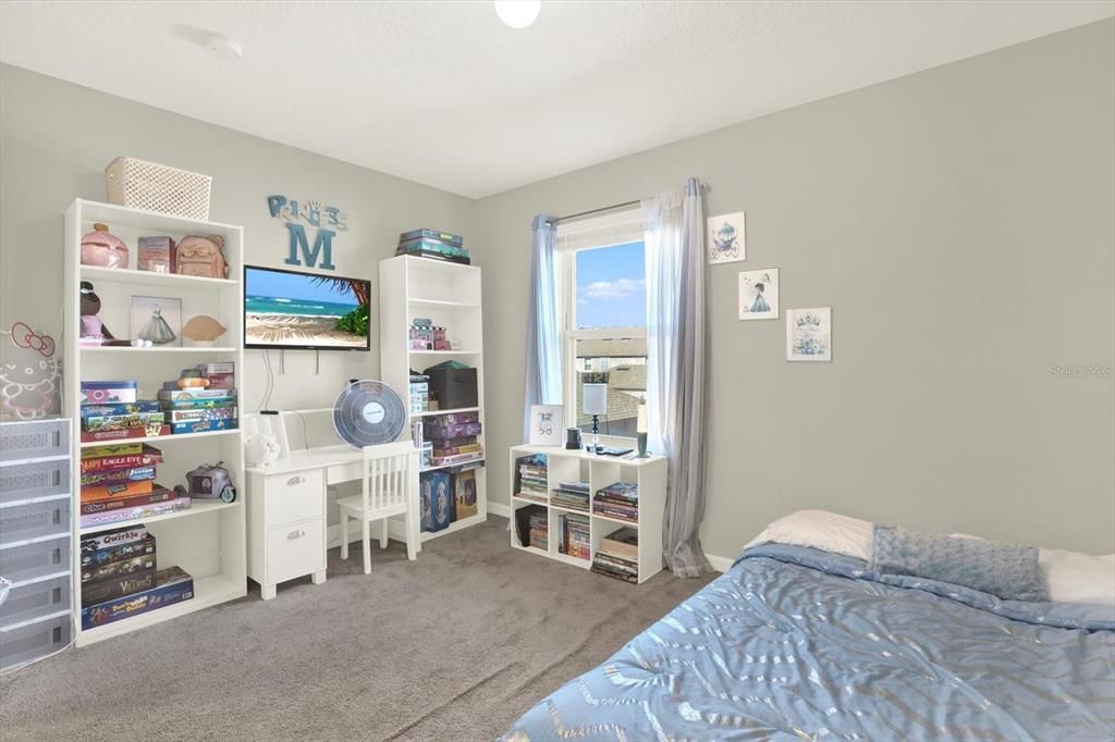 На продажу: $350,000 (3 спален, 2 ванн, 1615 Квадратных фут)