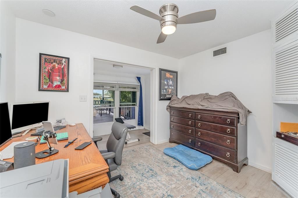 待售: $435,000 (4 贝兹, 3 浴室, 2234 平方英尺)