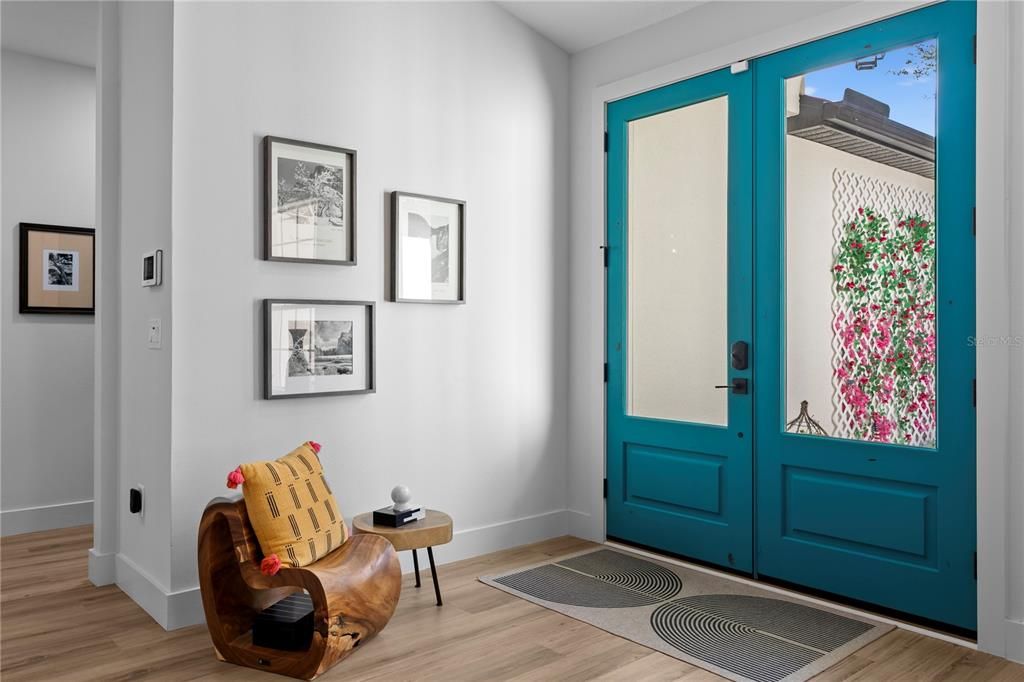 Active With Contract: $5,500 (4 beds, 3 baths, 3014 Square Feet)