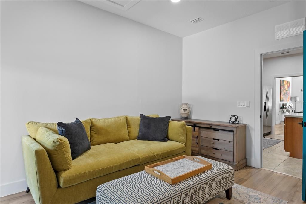 Active With Contract: $5,500 (4 beds, 3 baths, 3014 Square Feet)