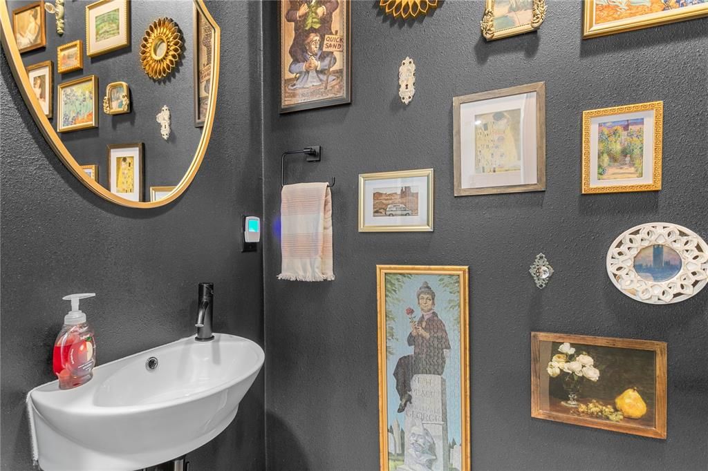 Active With Contract: $5,500 (4 beds, 3 baths, 3014 Square Feet)