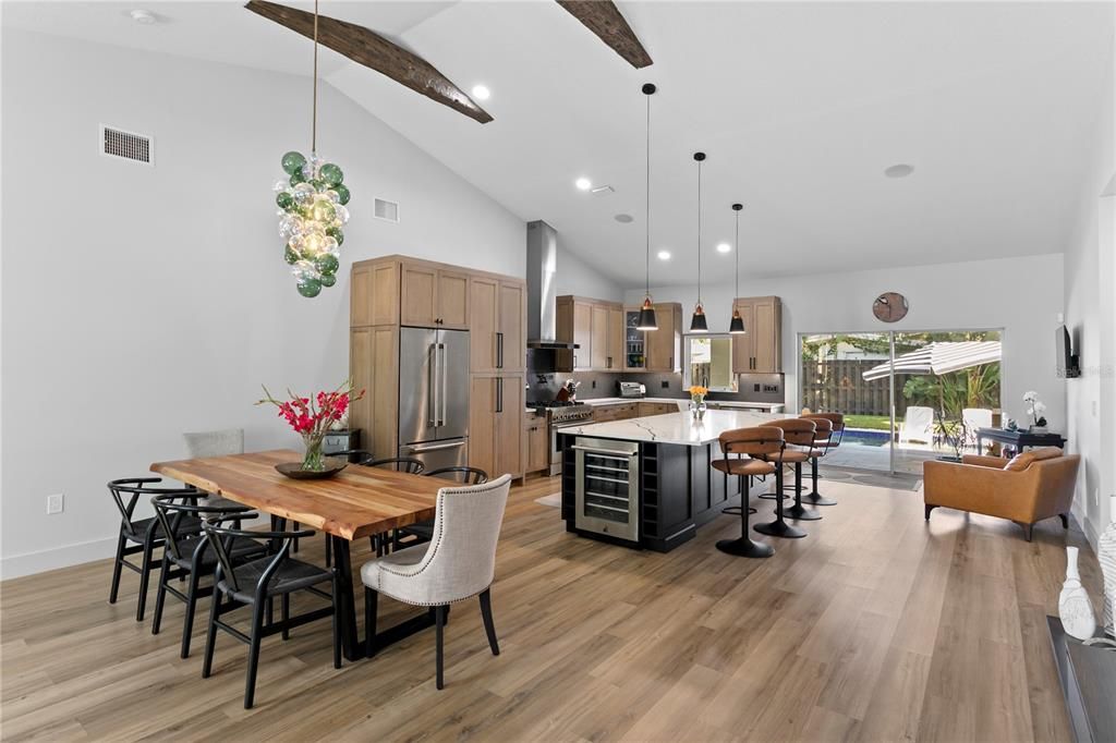 Active With Contract: $5,500 (4 beds, 3 baths, 3014 Square Feet)