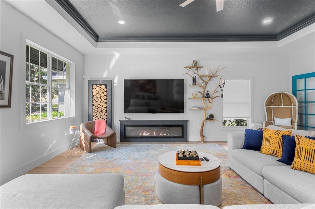 Active With Contract: $5,500 (4 beds, 3 baths, 3014 Square Feet)