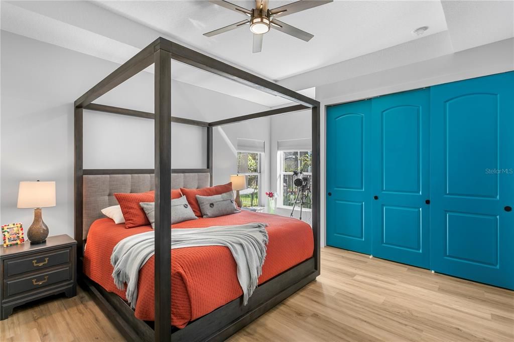 Active With Contract: $5,500 (4 beds, 3 baths, 3014 Square Feet)