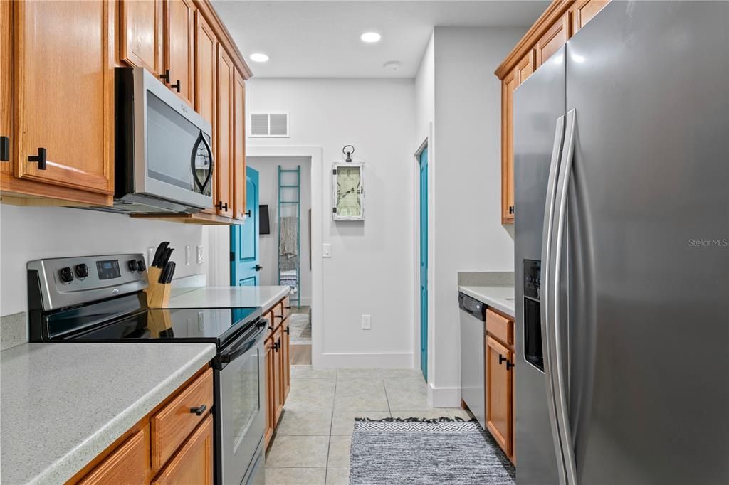 Active With Contract: $5,500 (4 beds, 3 baths, 3014 Square Feet)