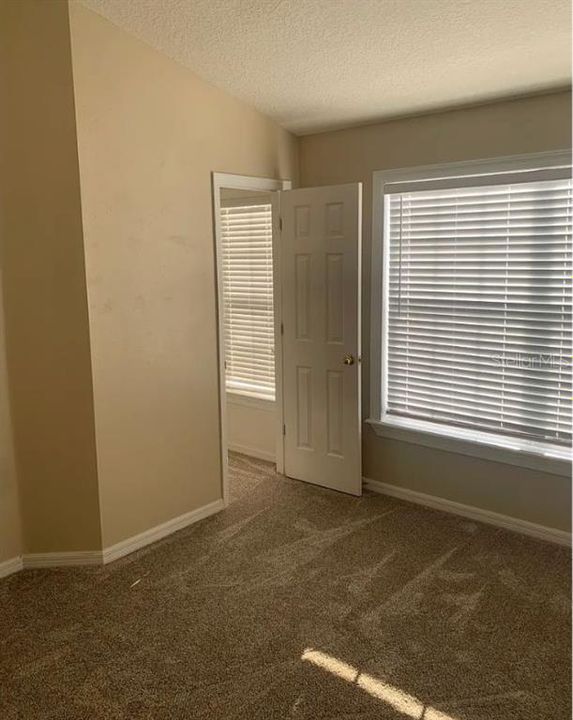 For Rent: $1,850 (2 beds, 2 baths, 1216 Square Feet)