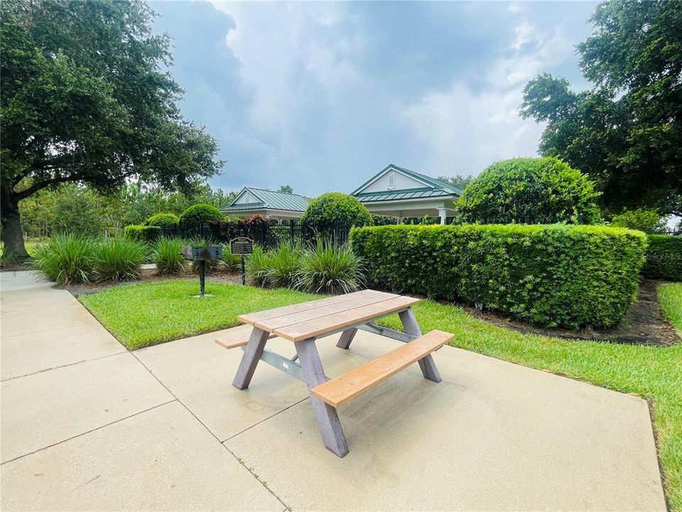 En Renta: $2,745 (3 camas, 2 baños, 2111 Pies cuadrados)