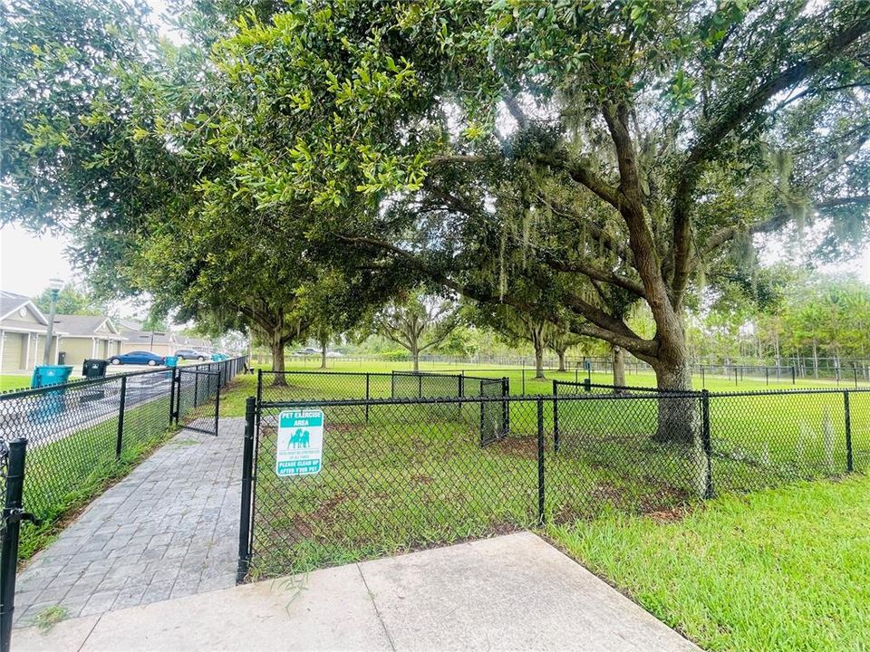 En Renta: $2,745 (3 camas, 2 baños, 2111 Pies cuadrados)