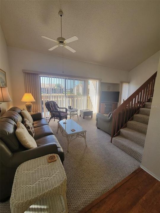 待售: $268,000 (3 贝兹, 2 浴室, 1494 平方英尺)