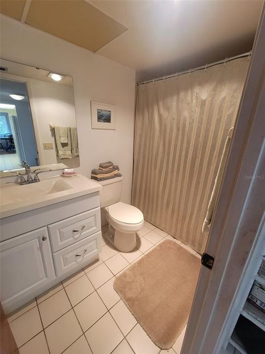 待售: $268,000 (3 贝兹, 2 浴室, 1494 平方英尺)