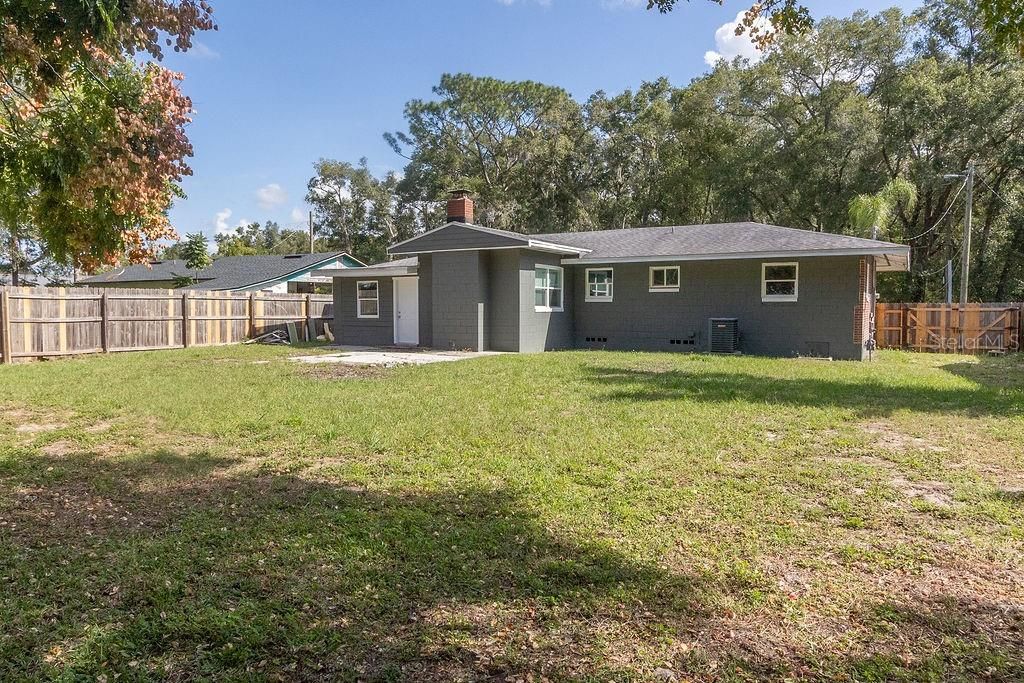 出租: $1,750 (2 贝兹, 1 浴室, 1104 平方英尺)