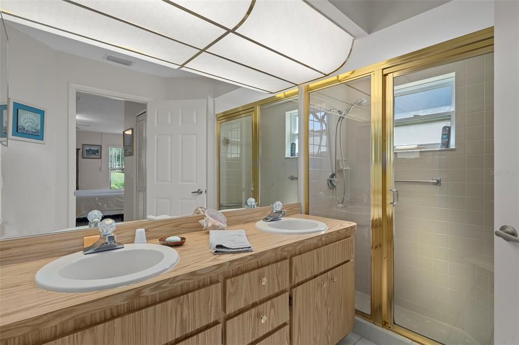 For Rent: $3,400 (2 beds, 2 baths, 1426 Square Feet)