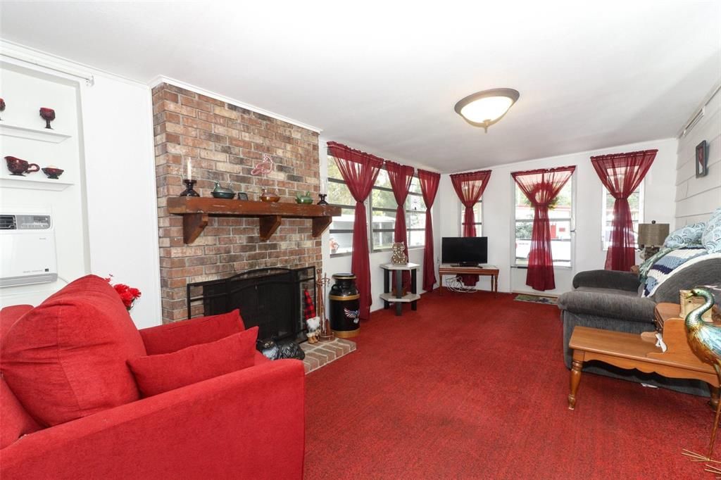 待售: $93,500 (3 贝兹, 2 浴室, 1536 平方英尺)