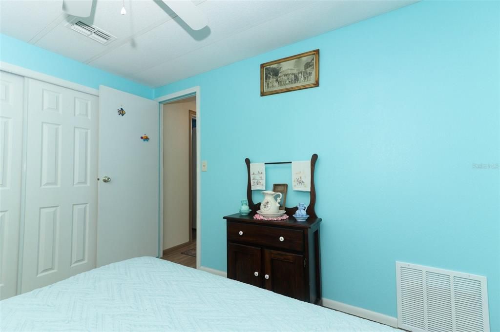 待售: $93,500 (3 贝兹, 2 浴室, 1536 平方英尺)