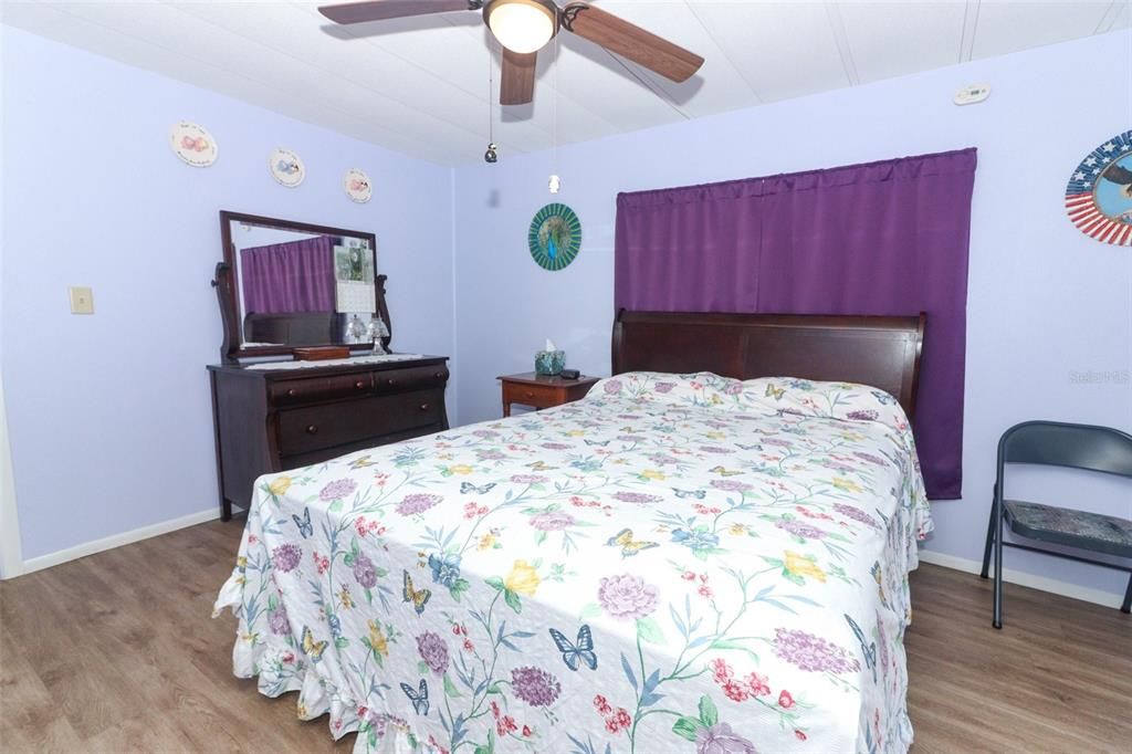 待售: $93,500 (3 贝兹, 2 浴室, 1536 平方英尺)