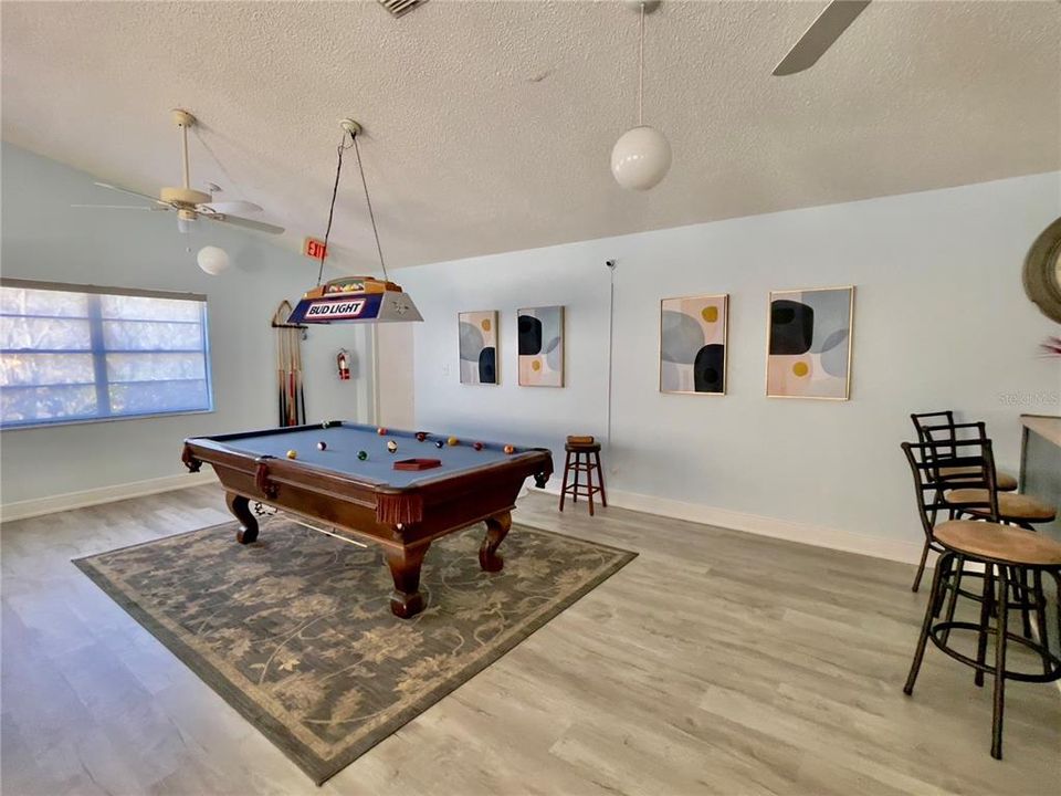 For Sale: $277,000 (2 beds, 2 baths, 1090 Square Feet)