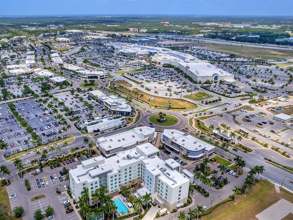 Active With Contract: $412,000 (3 beds, 2 baths, 1320 Square Feet)