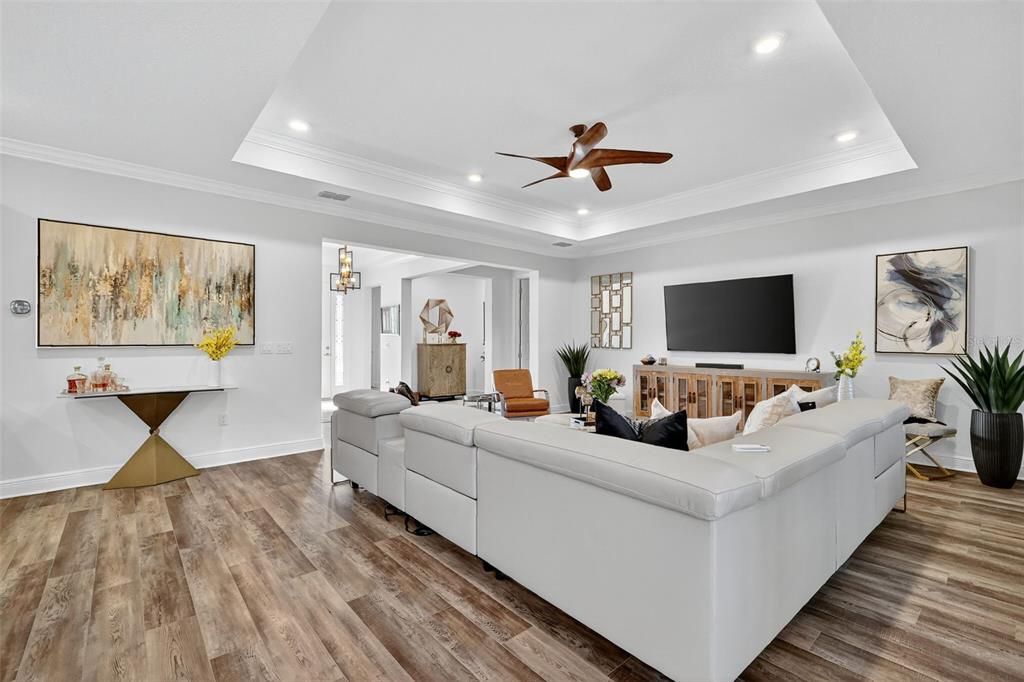 待售: $530,000 (3 贝兹, 3 浴室, 2307 平方英尺)