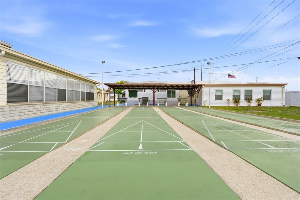 На продажу: $85,000 (2 спален, 1 ванн, 852 Квадратных фут)