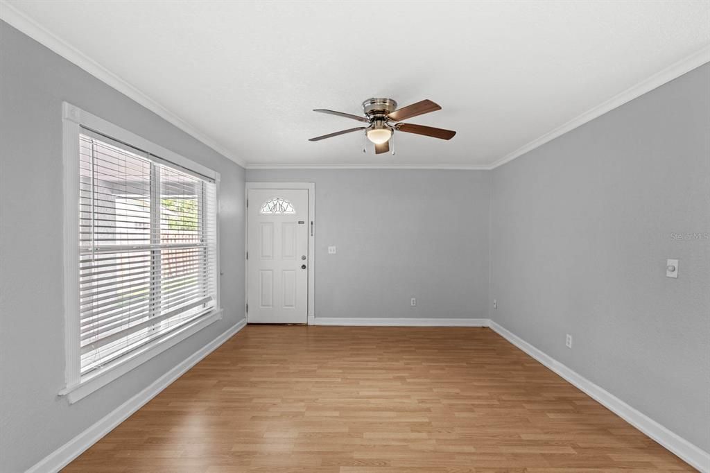 For Rent: $1,795 (2 beds, 2 baths, 800 Square Feet)