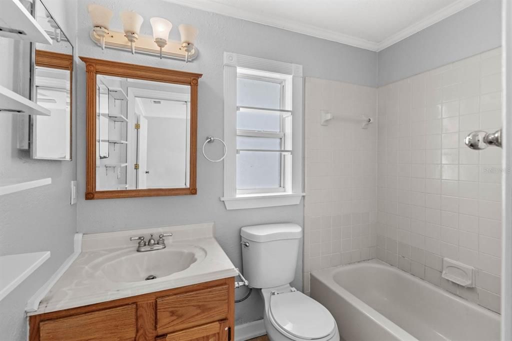 For Rent: $1,795 (2 beds, 2 baths, 800 Square Feet)