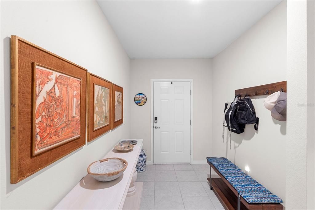 待售: $375,000 (4 贝兹, 2 浴室, 1854 平方英尺)