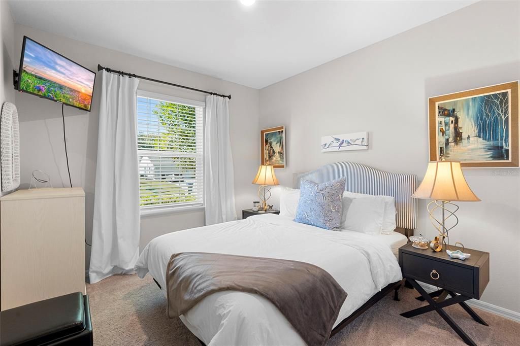 待售: $375,000 (4 贝兹, 2 浴室, 1854 平方英尺)