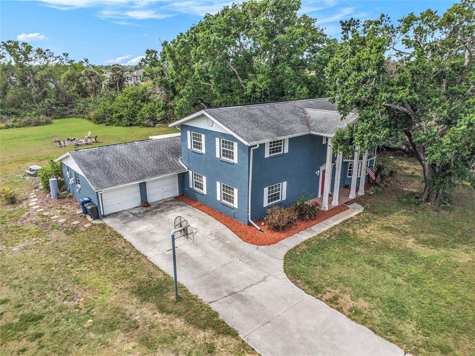 For Sale: $679,999 (5 beds, 3 baths, 3480 Square Feet)