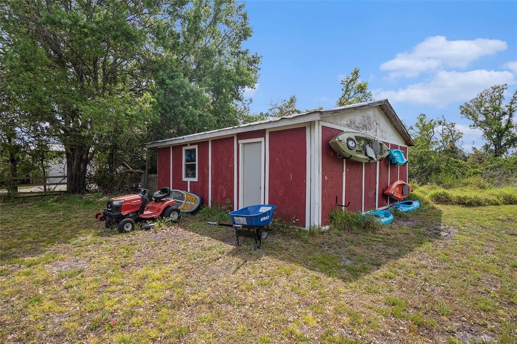 For Sale: $679,999 (5 beds, 3 baths, 3480 Square Feet)