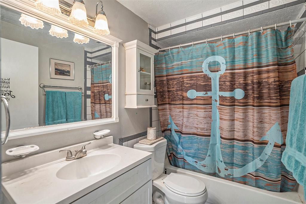 For Sale: $679,999 (5 beds, 3 baths, 3480 Square Feet)