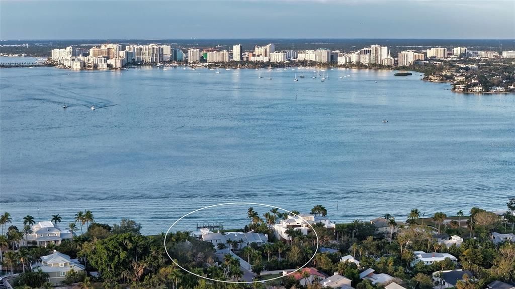 For Sale: $9,850,000 (1.11 acres)