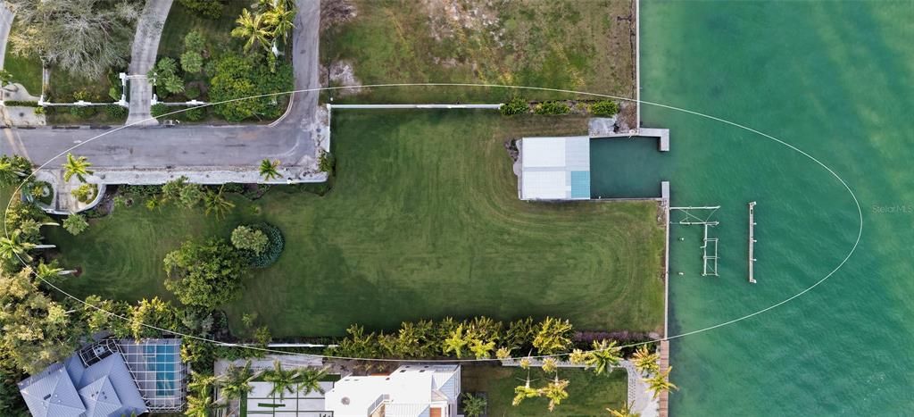 For Sale: $9,850,000 (1.11 acres)