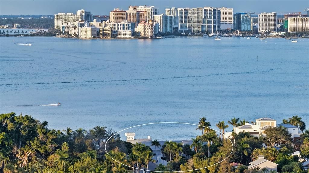 For Sale: $9,850,000 (1.11 acres)