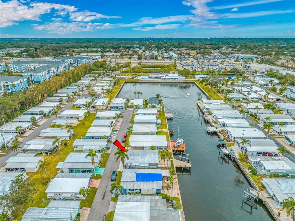 На продажу: $249,900 (2 спален, 2 ванн, 1008 Квадратных фут)