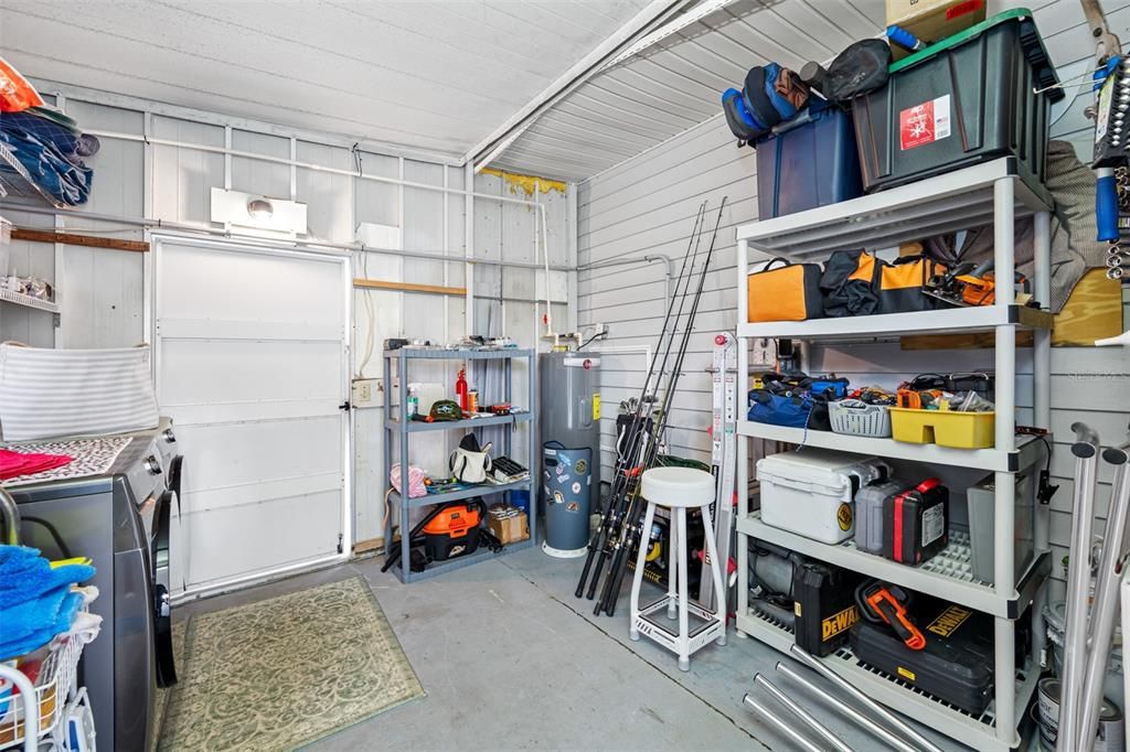 На продажу: $249,900 (2 спален, 2 ванн, 1008 Квадратных фут)